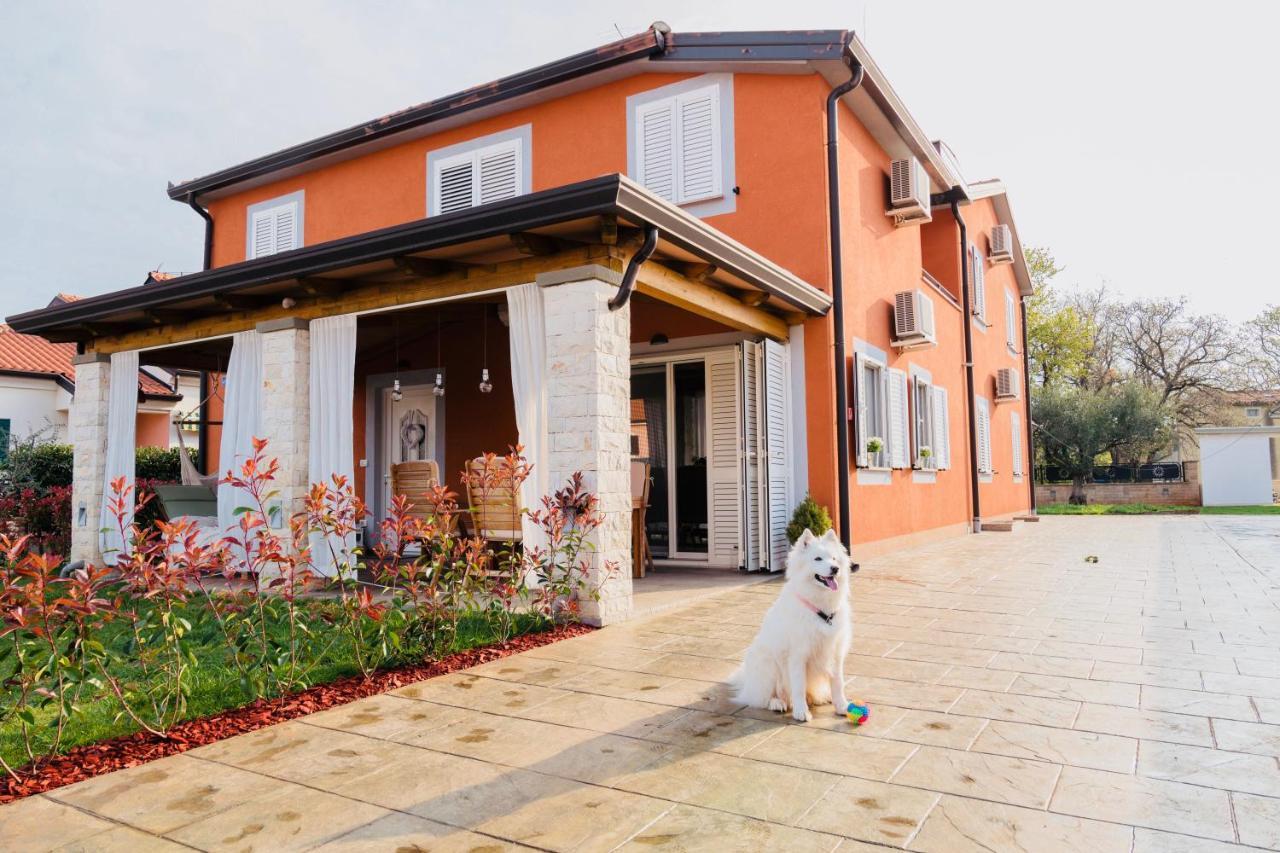 Vila Bianca Umag Luaran gambar