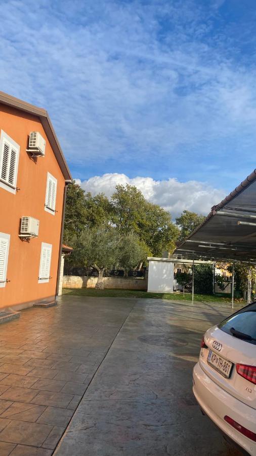 Vila Bianca Umag Luaran gambar